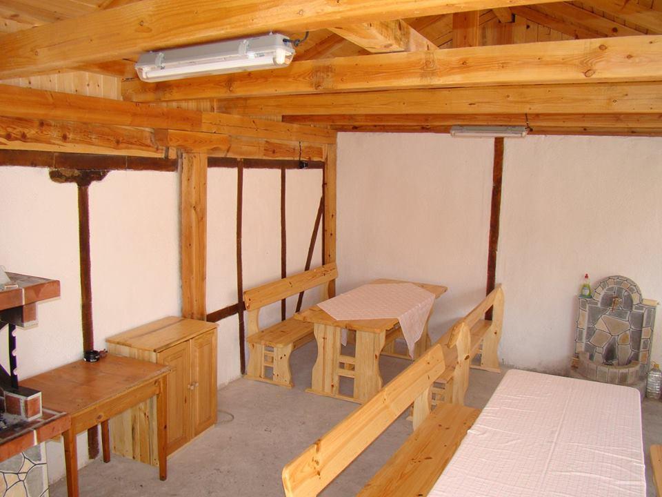 דוברינישטה Yana Guest House מראה חיצוני תמונה